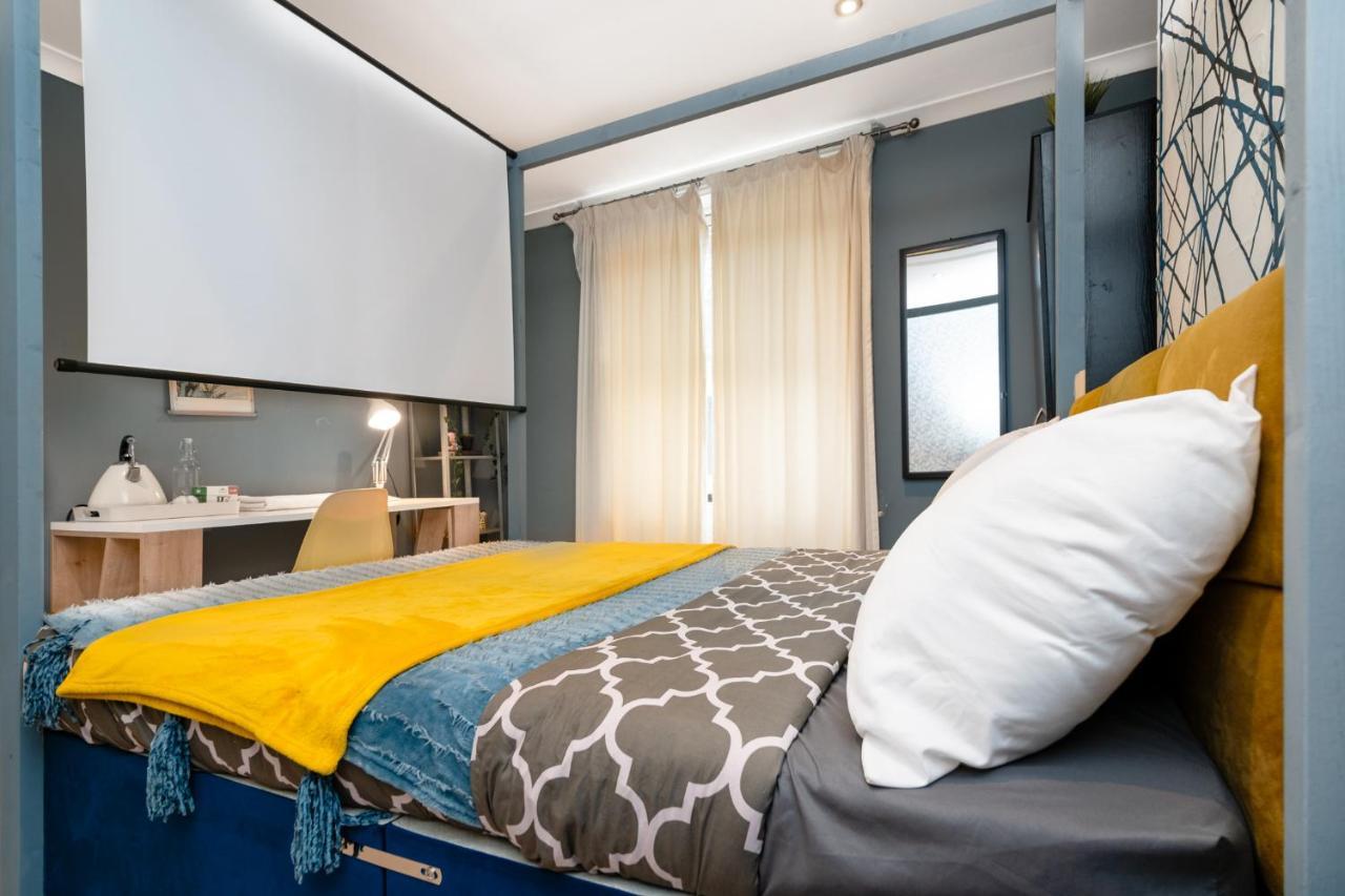 Double Room W/Projector & Garden Hot Tub Londen Buitenkant foto