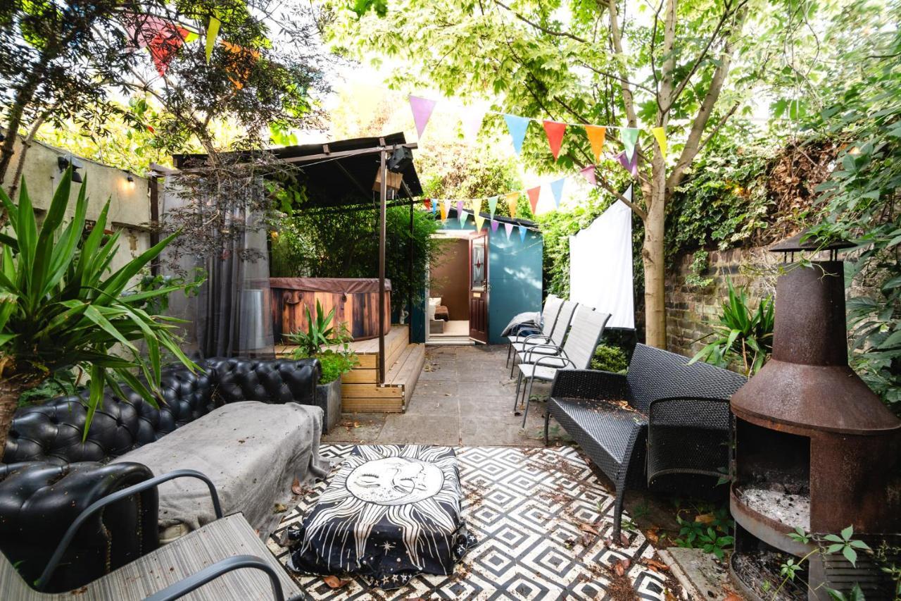 Double Room W/Projector & Garden Hot Tub Londen Buitenkant foto